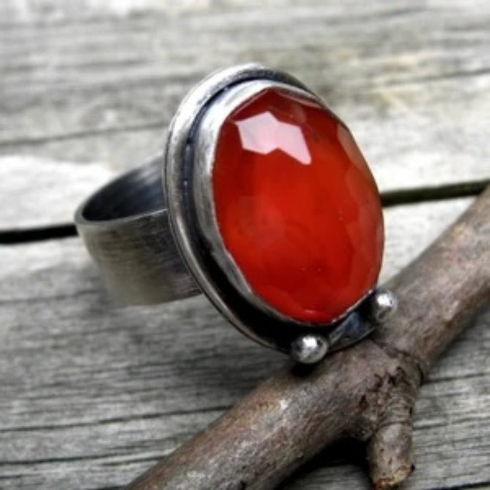 "LisasLoveliesJewelry" on Etsy Carnelian Ring about size 7